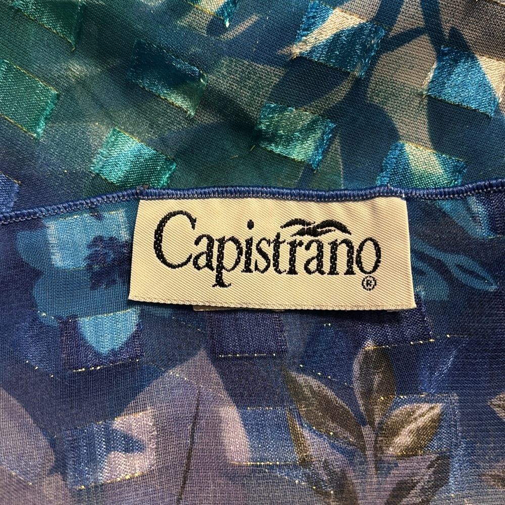 Capistrano Sarong - Picture 5 of 6